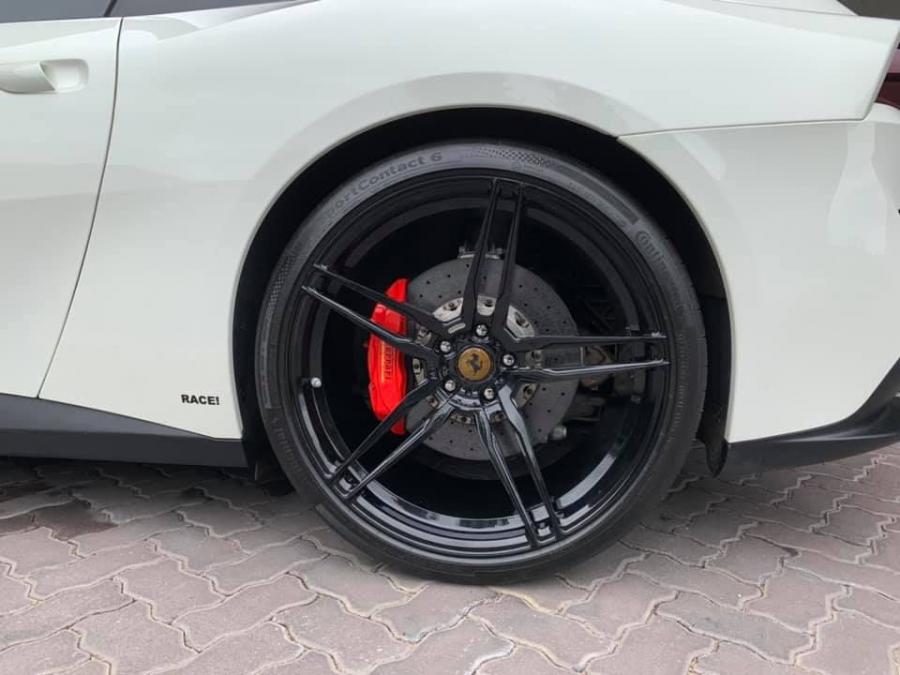 Колеса Ferrari GTC4Lusso T by RACE! 2019 года  (фото 8 из 13)